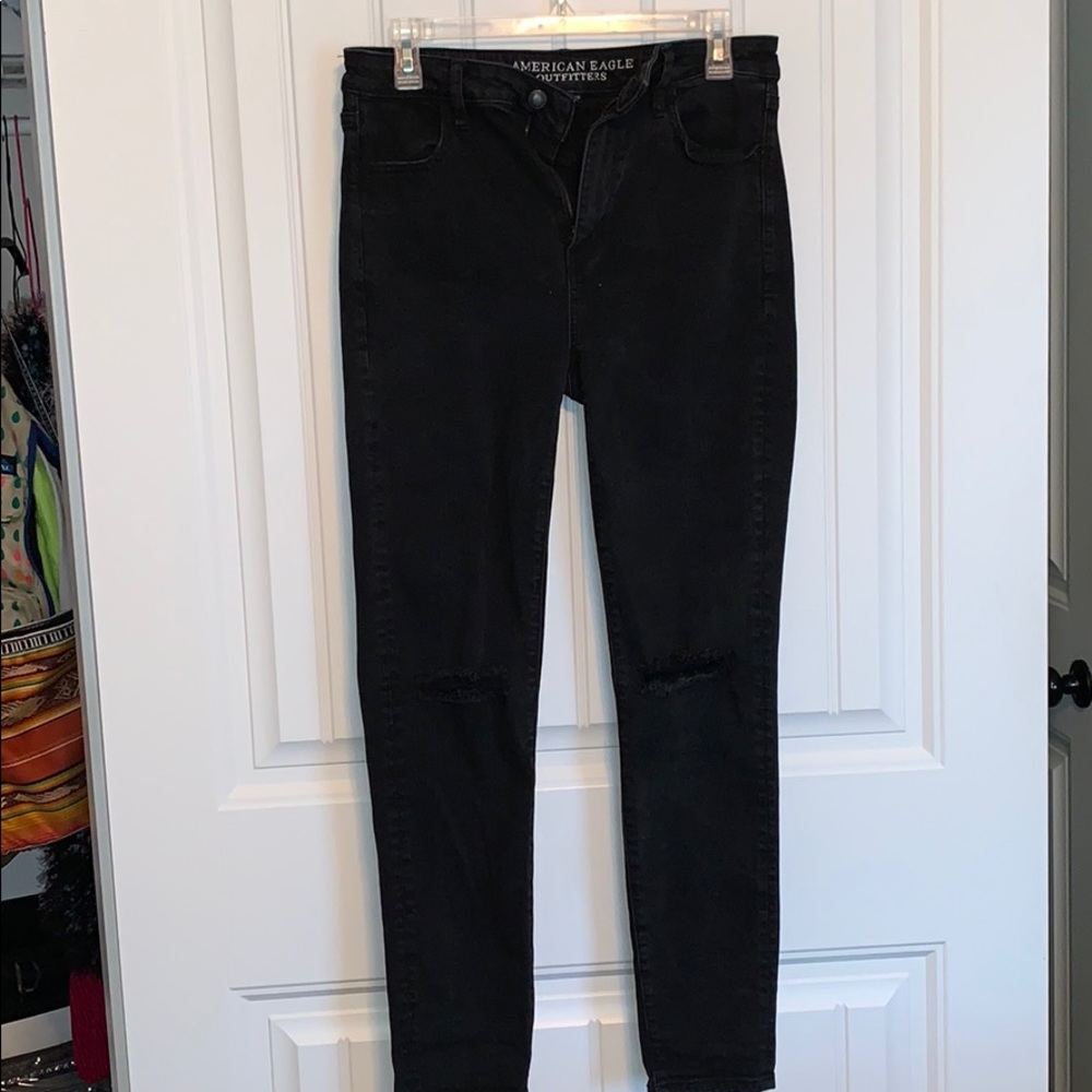 American Eagle stretchy jeans - holes in the knees